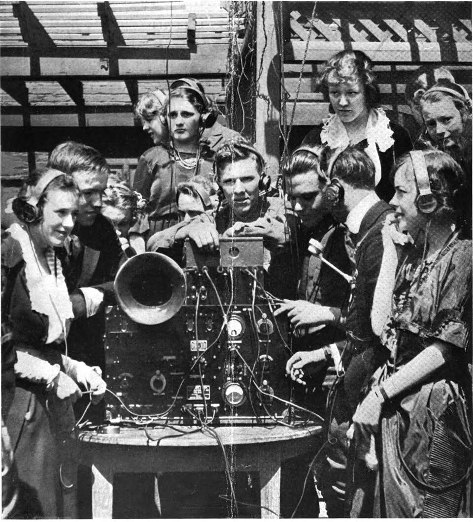 The History of Silent Disco: From Niche to Mainstream photo for SE2 Silent Disco