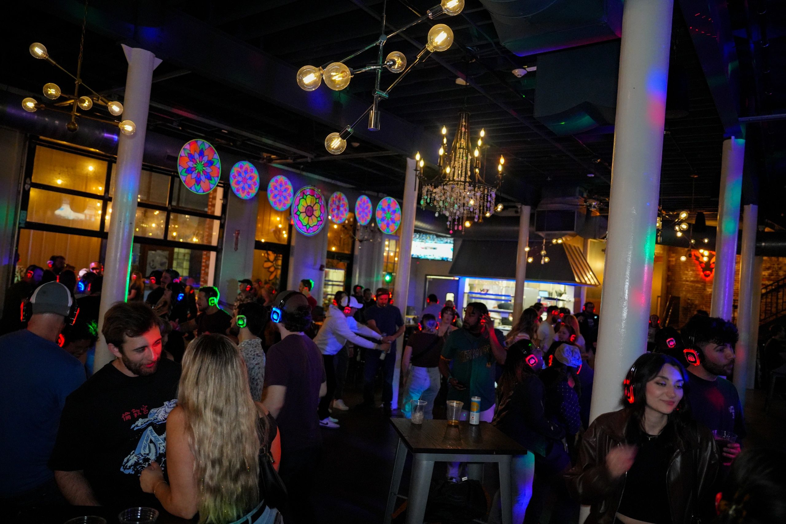 How to Host the Perfect Silent Disco Party photo for SE2 Silent Disco
