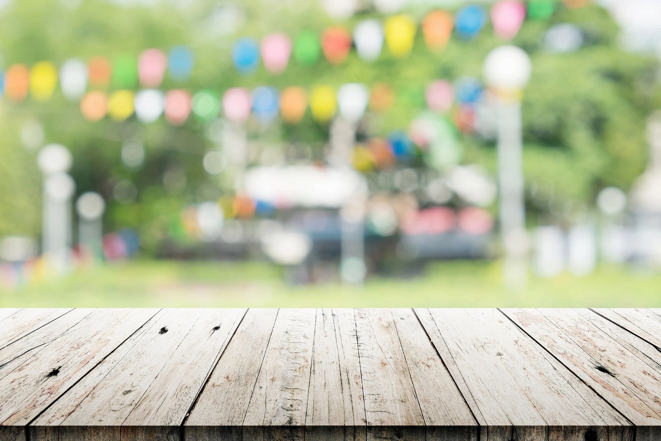 Company Picnic Ideas: Upgrading Your Summer Corporate Event photo for SE2 Silent Disco