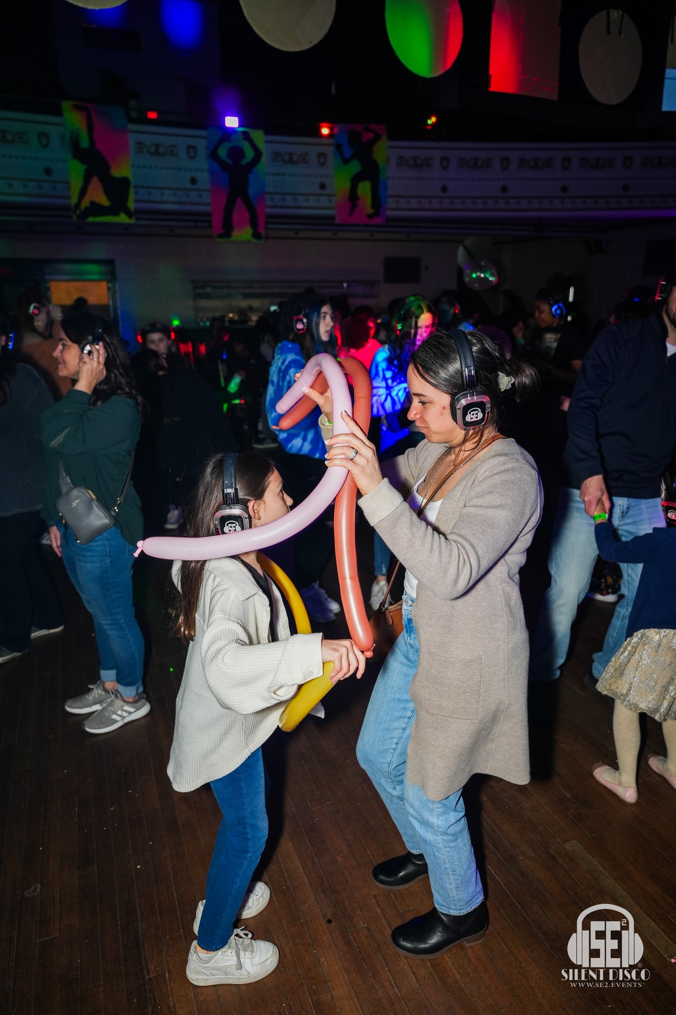 SE2 Silent Disco guests at 500 Pearl in Buffalo.