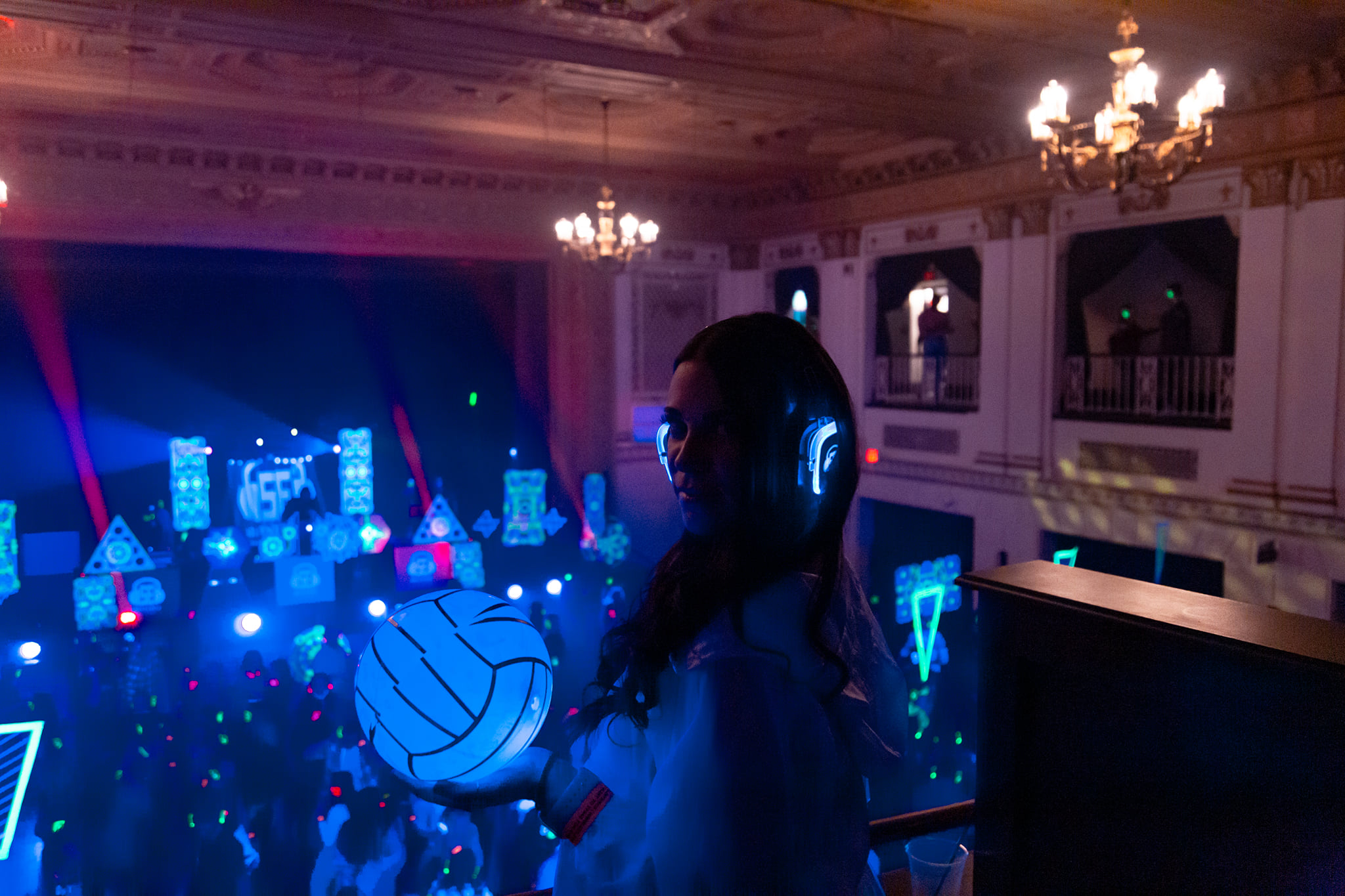 SE2 Silent Disco guests at 500 Pearl in Buffalo.