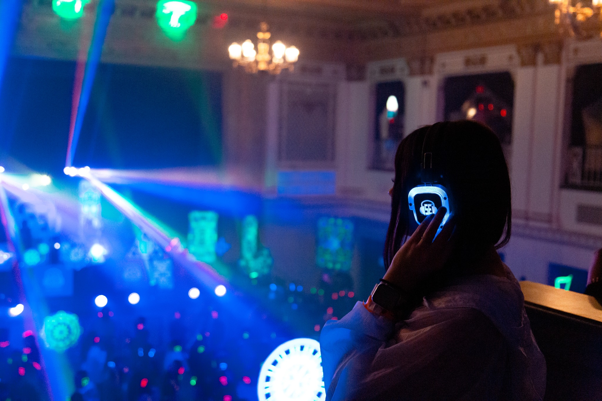 SE2 Silent Disco guests at 500 Pearl in Buffalo.