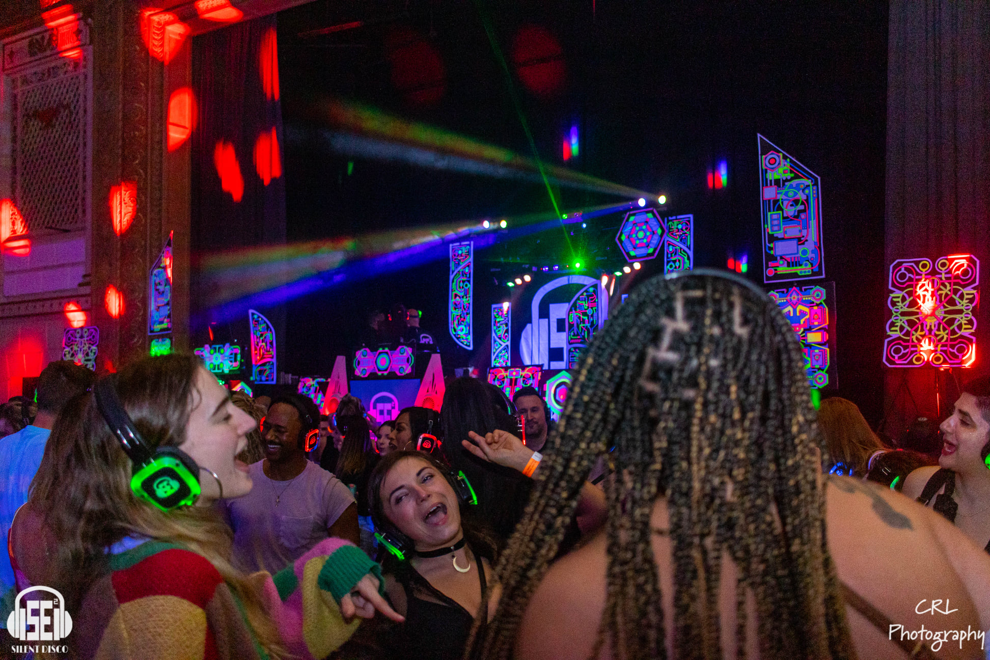 SE2 Silent Disco guests at 500 Pearl in Buffalo.
