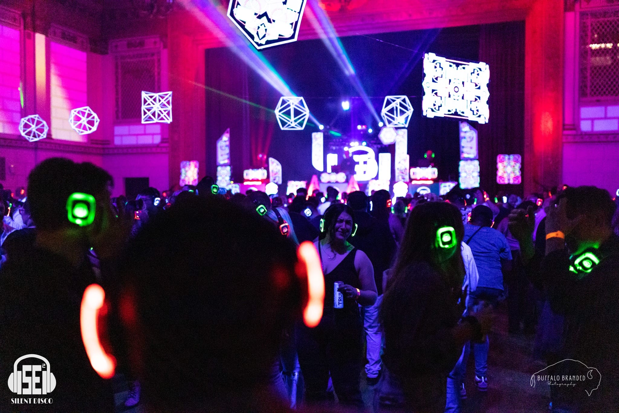 SE2 Silent Disco guests at 500 Pearl in Buffalo.
