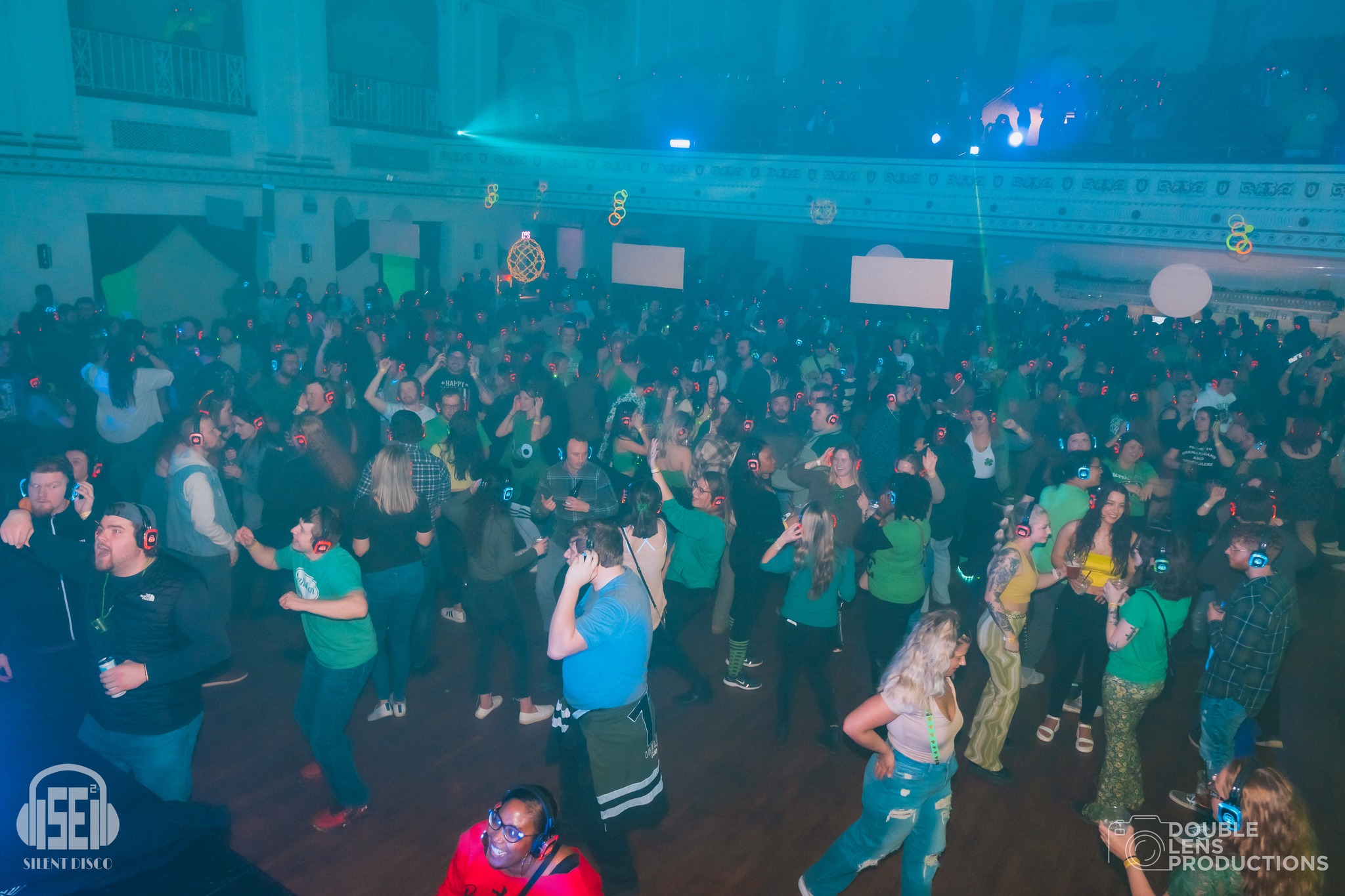 SE2 Silent Disco guests at 500 Pearl in Buffalo.