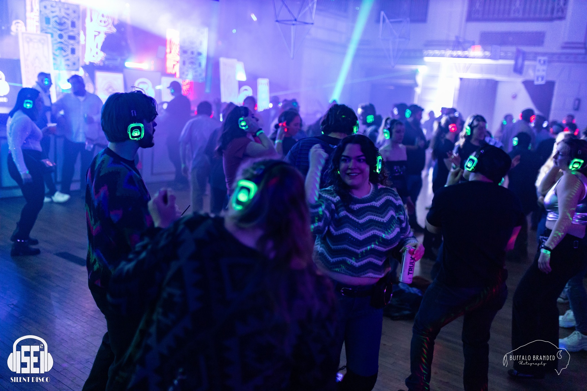 SE2 Silent Disco guests at 500 Pearl in Buffalo.