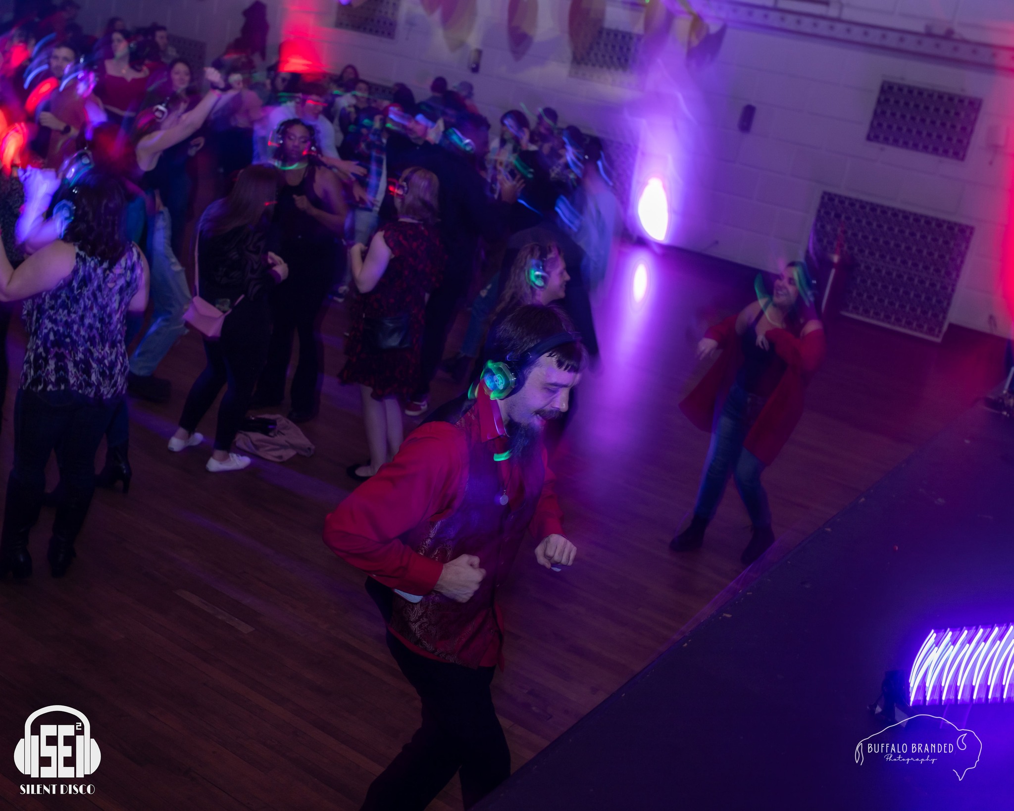 SE2 Silent Disco guests at 500 Pearl in Buffalo.