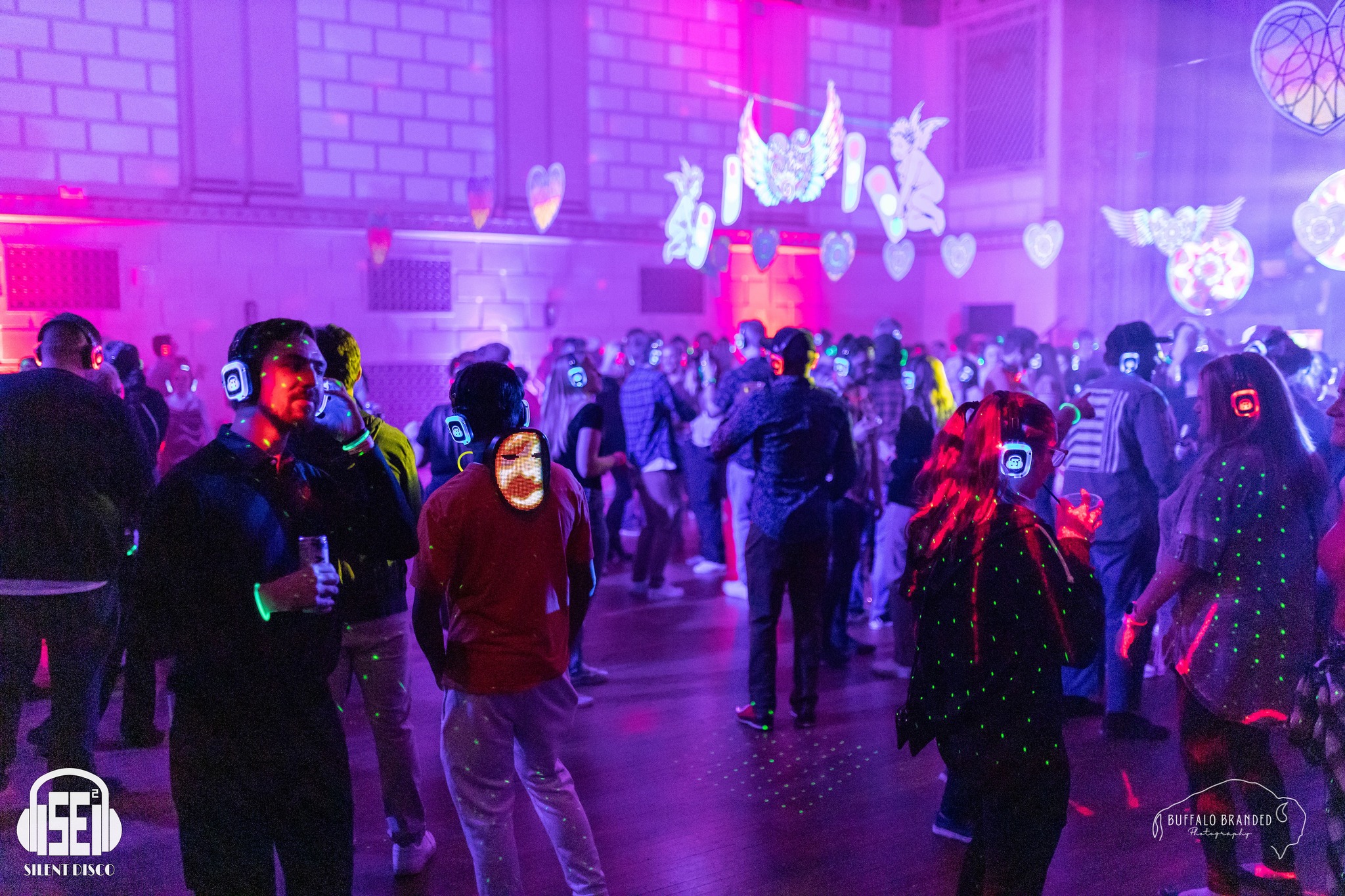 SE2 Silent Disco guests at 500 Pearl in Buffalo.