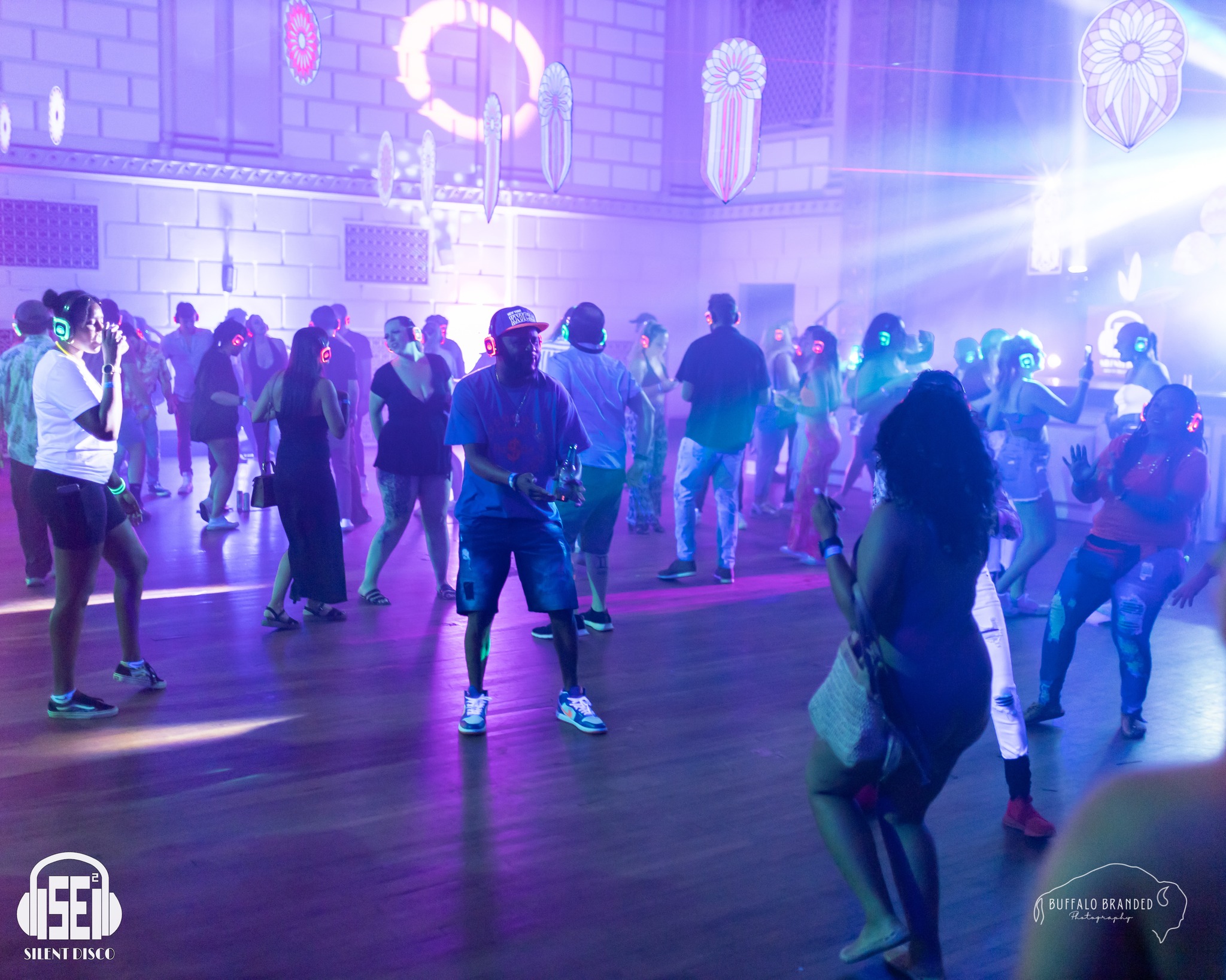 SE2 Silent Disco guests at 500 Pearl in Buffalo.