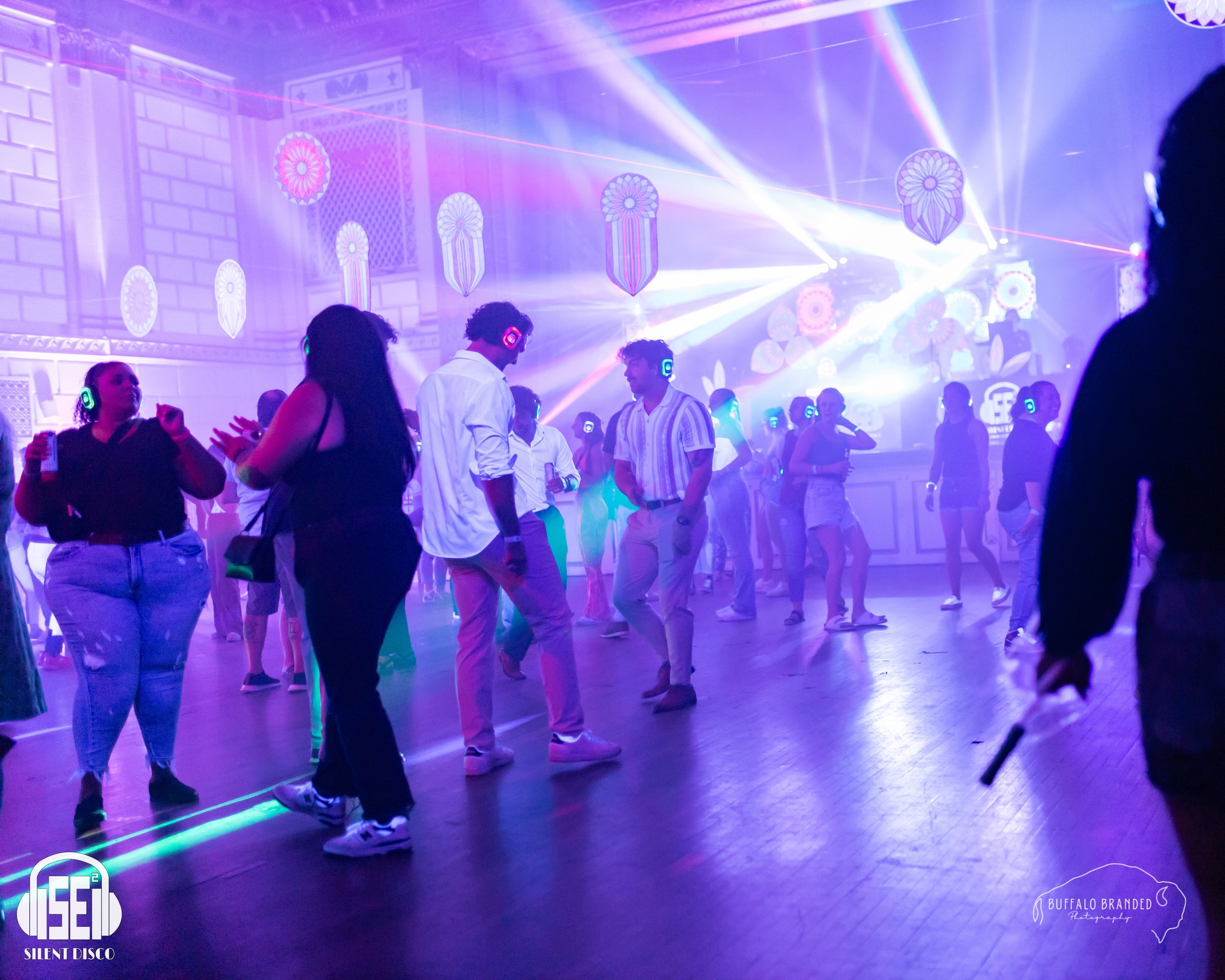 SE2 Silent Disco guests at 500 Pearl in Buffalo.