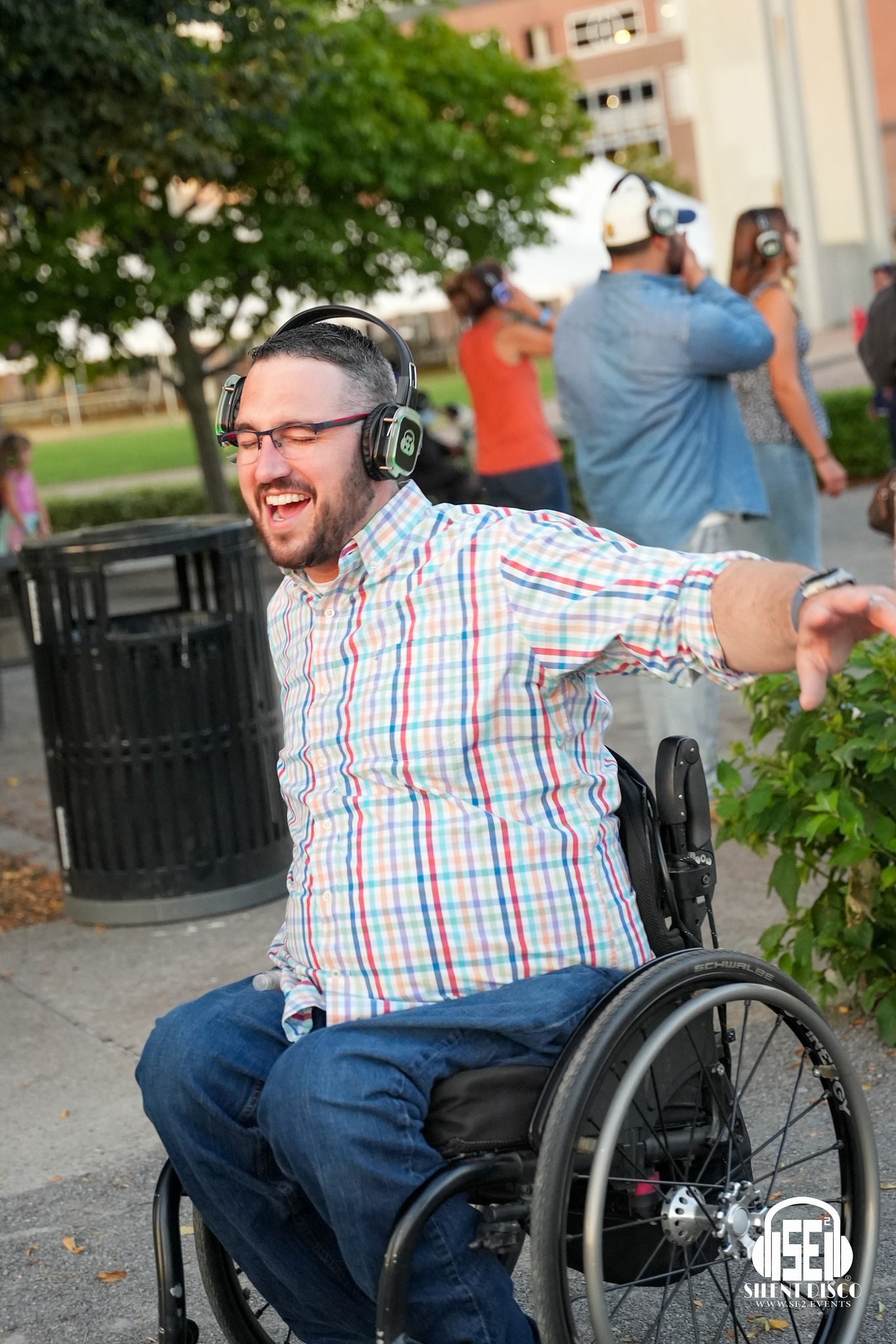 SE2 Silent Disco guests at Canalside in Buffalo.