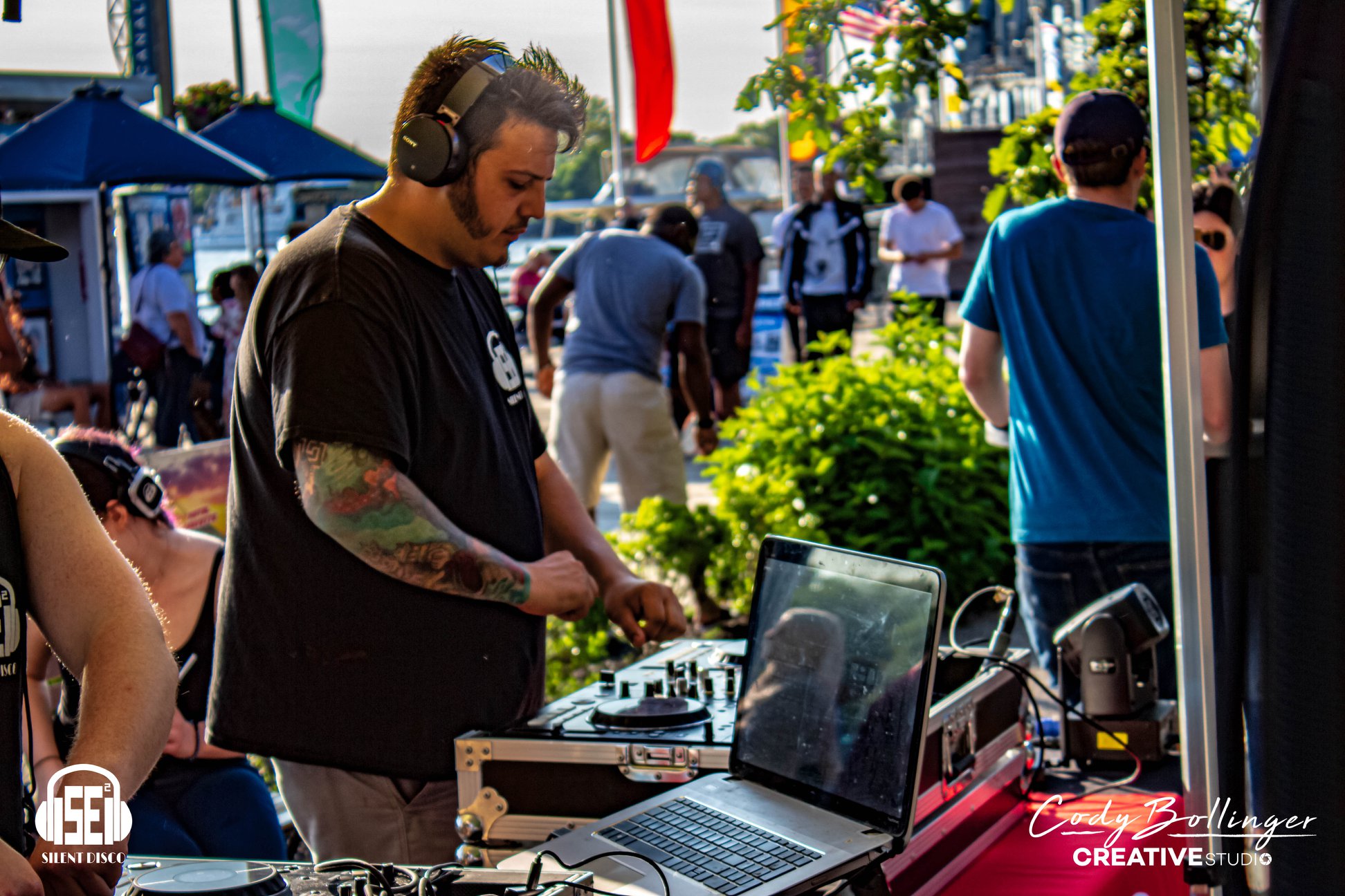 SE2 Silent Disco guests at Canalside in Buffalo.