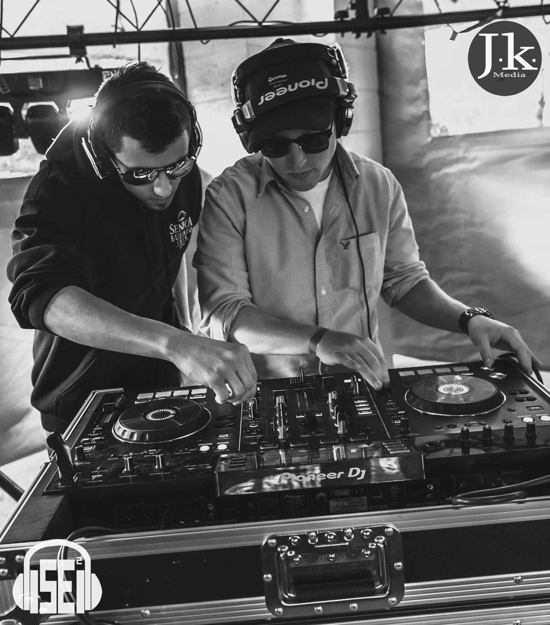 SE2 Silent Disco festival event photo from Electronic BBQ Silent Disco Park Series - 5/19/2016.