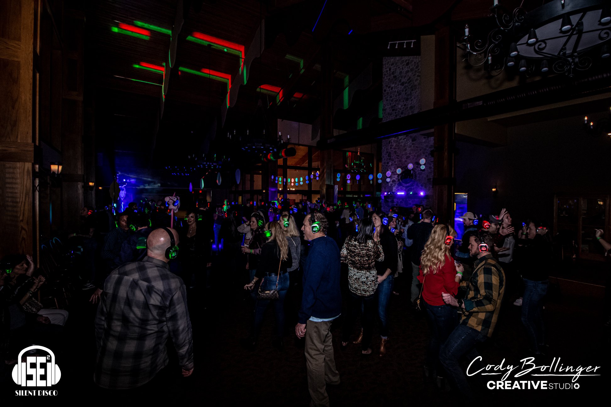 SE2 Silent Disco guests at Holiday Valley in Ellicottville.