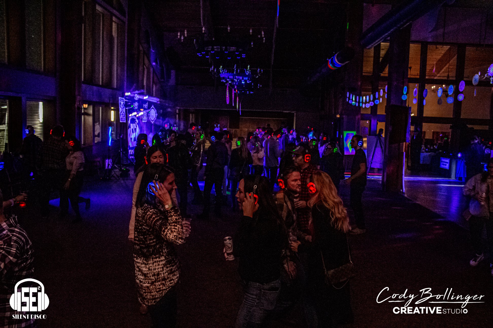 SE2 Silent Disco guests at Holiday Valley in Ellicottville.