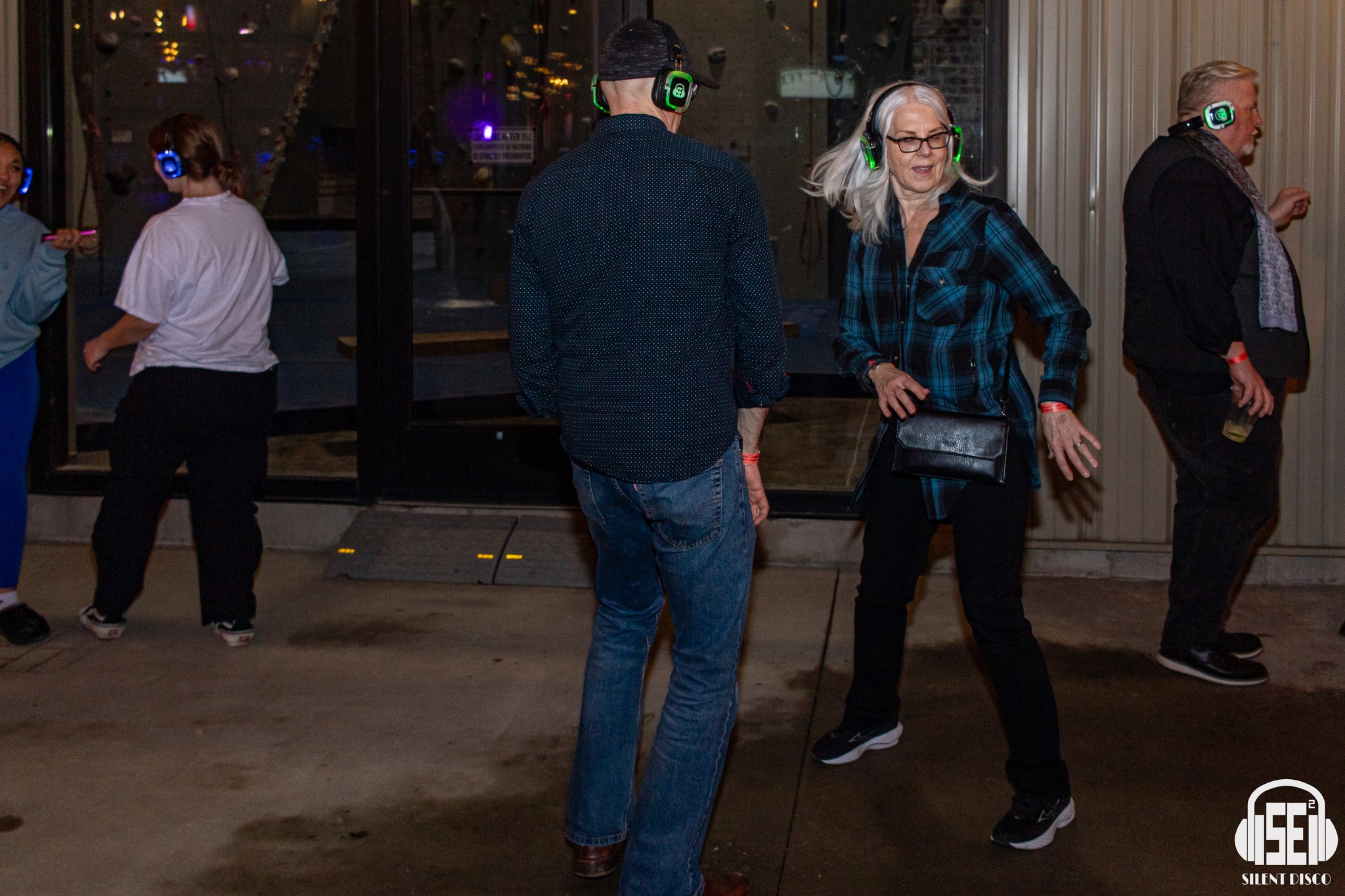 SE2 Silent Disco guests at Resurgence Brewing Company in Buffalo.