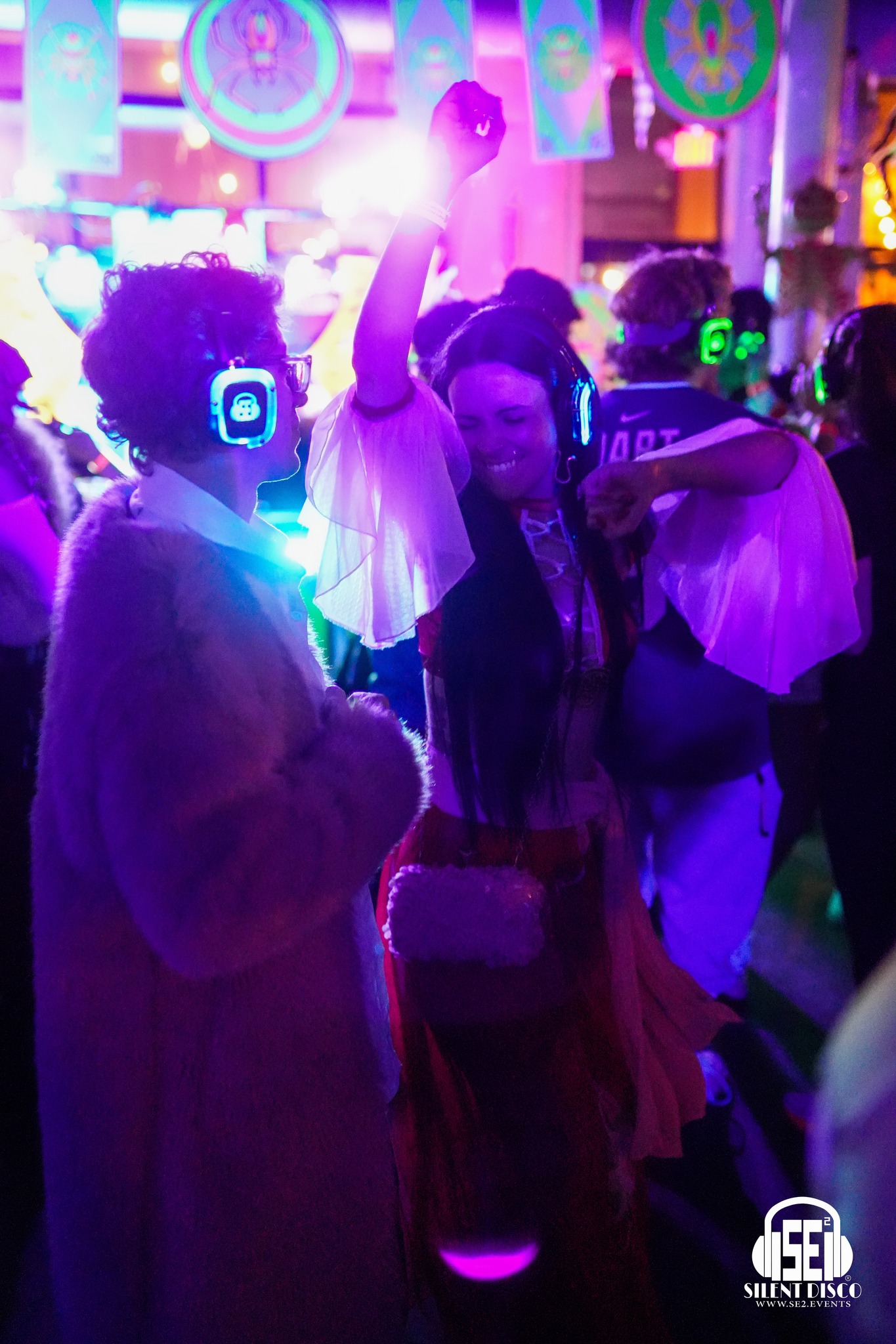 SE2 Silent Disco guests at Resurgence Brewing Company in Buffalo.