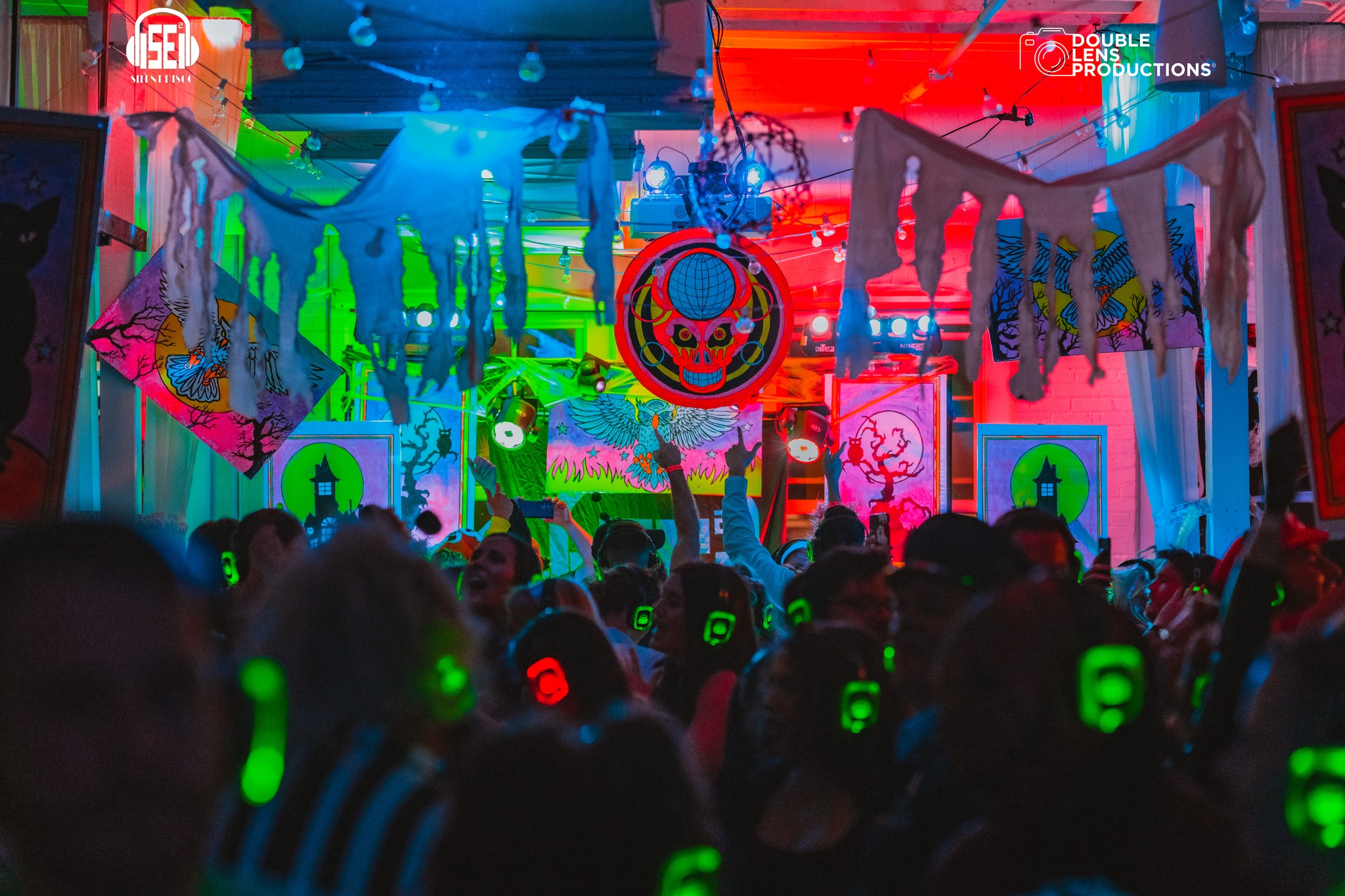 SE2 Silent Disco guests at Resurgence Brewing Company in Buffalo.