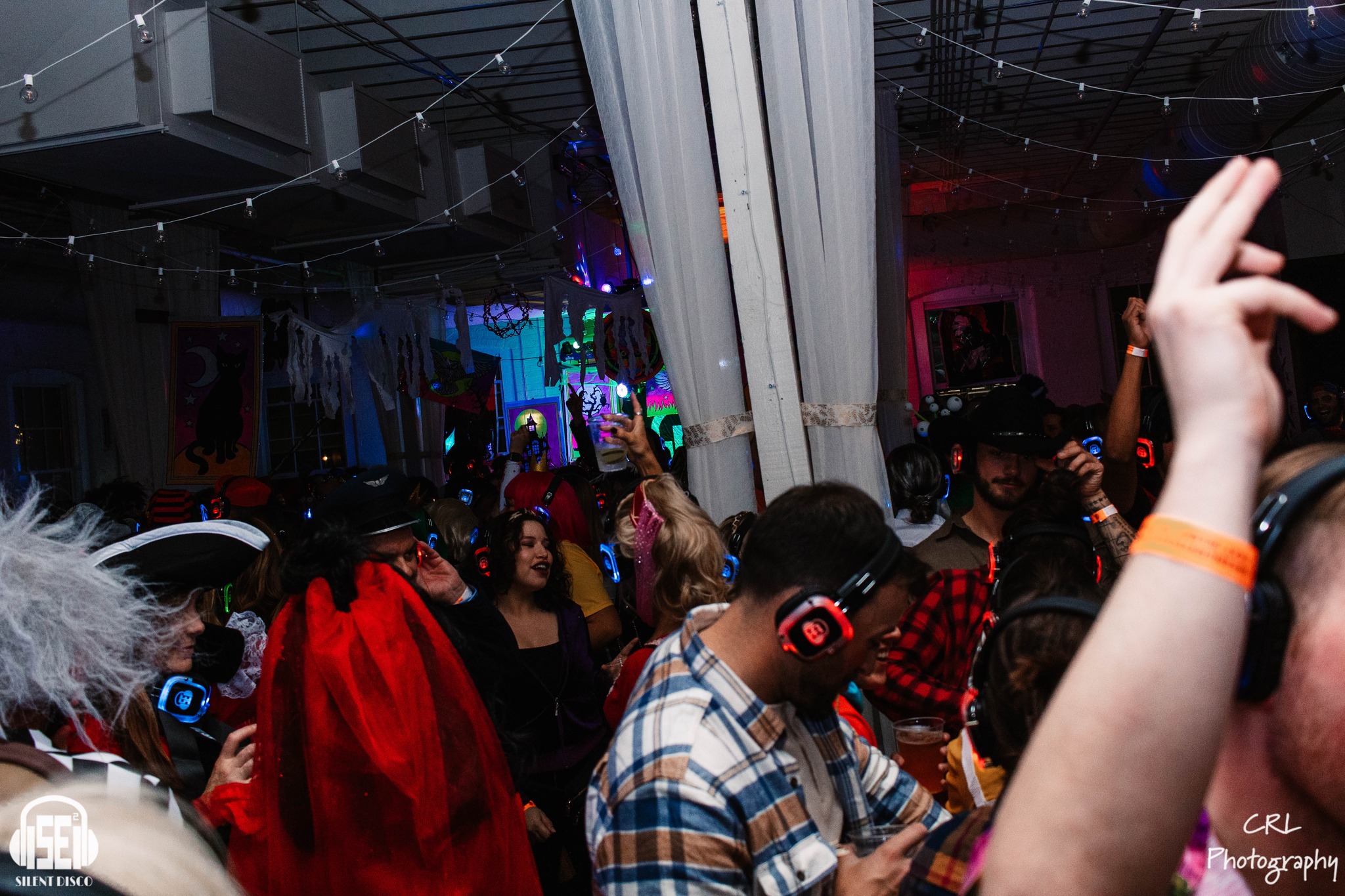 SE2 Silent Disco guests at Resurgence Brewing Company in Buffalo.