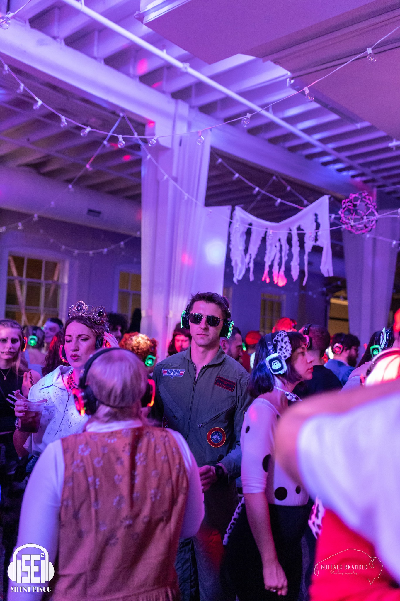 SE2 Silent Disco guests at Resurgence Brewing Company in Buffalo.