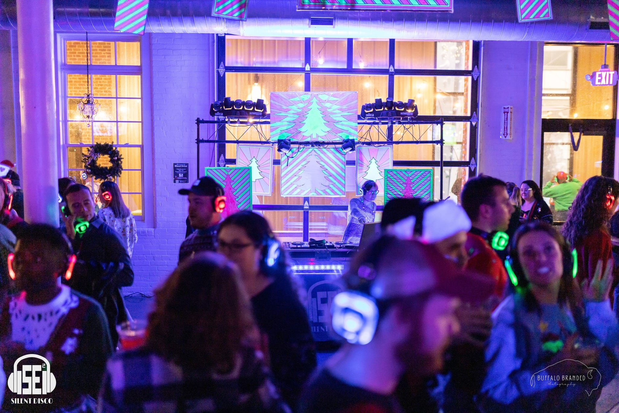 SE2 Silent Disco guests at Resurgence Brewing Company in Buffalo.