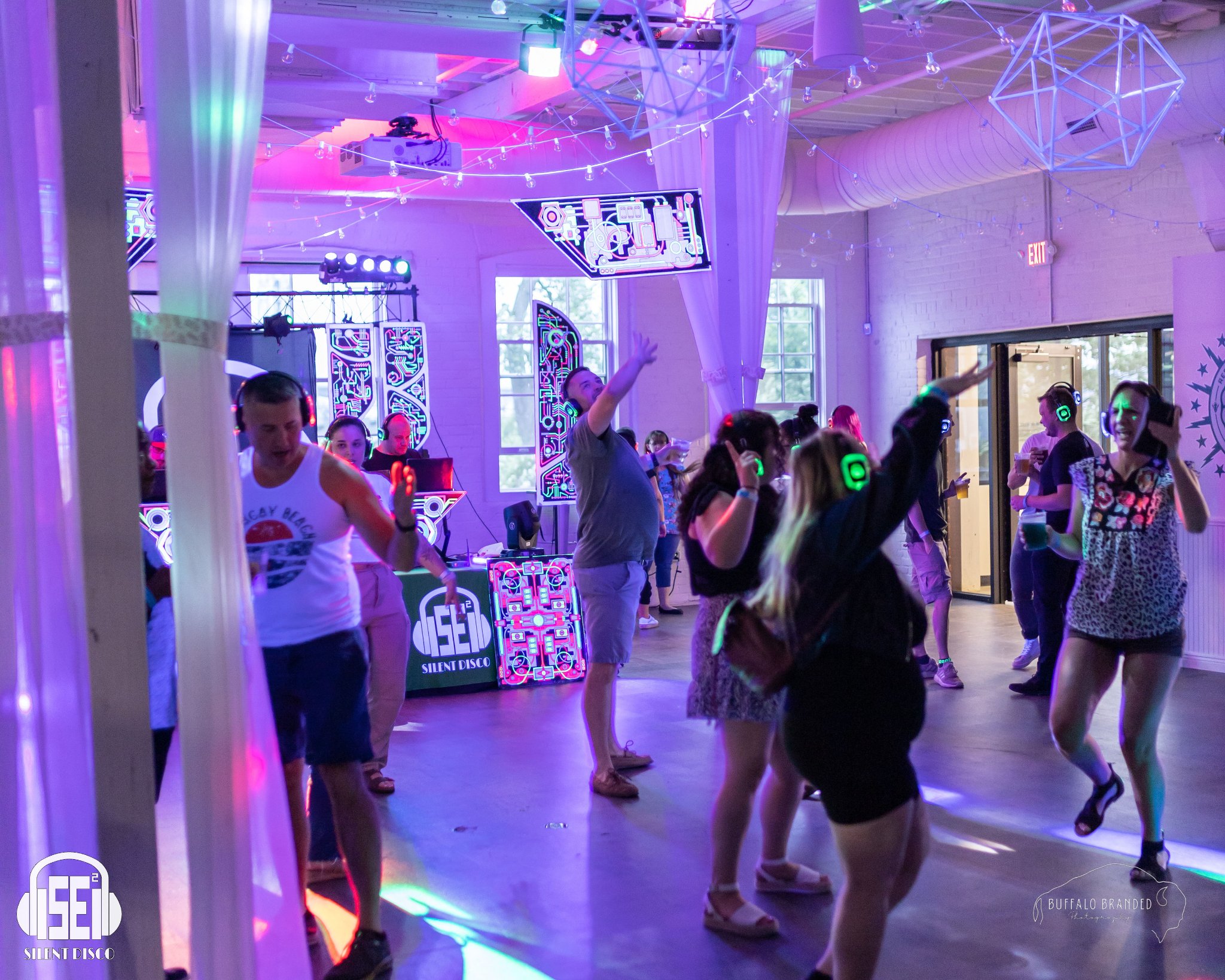 SE2 Silent Disco guests at Resurgence Brewing Company in Buffalo.