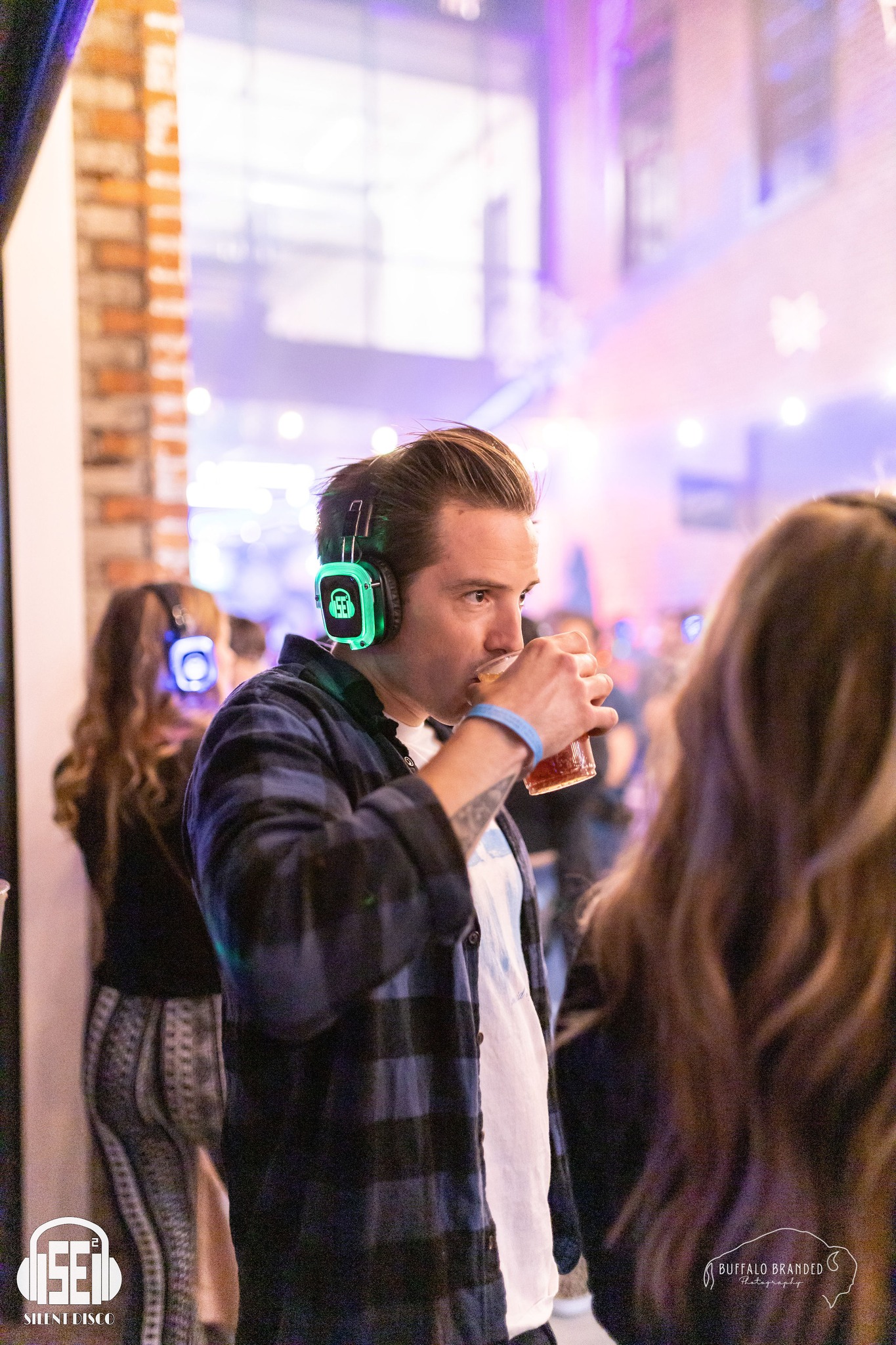 SE2 Silent Disco guests at Resurgence Brewing Company in Buffalo.