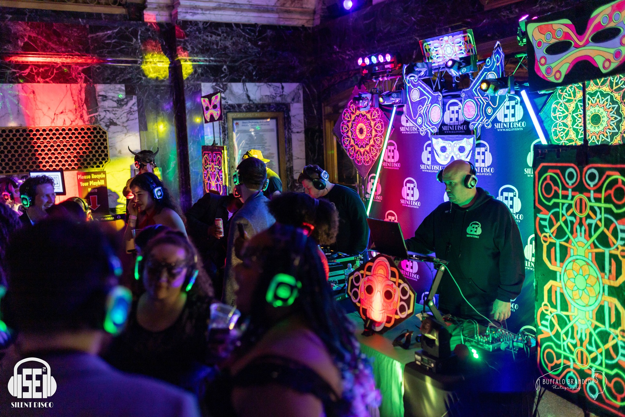 SE2 Silent Disco guests at Shea's Performing Arts Center in Buffalo.